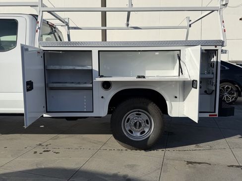 Used 2023 Ford F250 XL w/ XL Chrome Package image 10