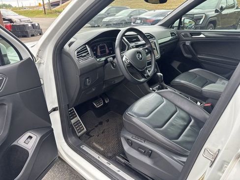 Used 2021 Volkswagen Tiguan SEL Premium R-Line AWD/4WD image 9