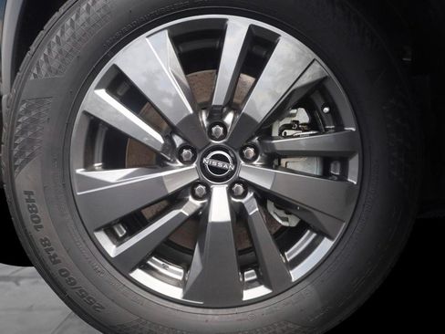 New 2026 Nissan Pathfinder SV w/ SV Premium Package AWD/4WD image 3