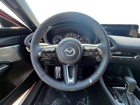 New 2026 MAZDA MAZDA3 Hatchback w/Premium Plus Pkg AWD/4WD image 12
