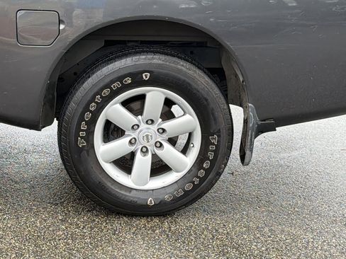 Used 2008 Nissan Titan XE image 12