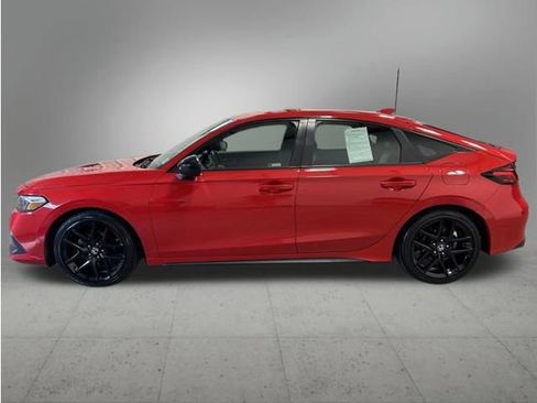 Certified 2022 Honda Civic Sport image 3