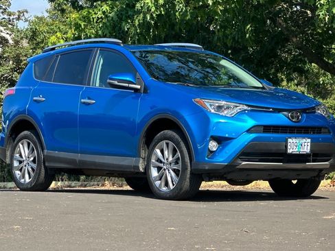 Used 2017 Toyota RAV4 Limited w/ All Weather Liner Package AWD/4WD image 9