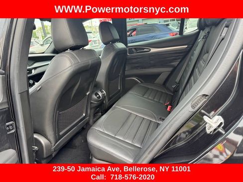 Used 2019 Alfa Romeo Stelvio Ti Sport w/ Quick Order Package 22S Sport AWD/4WD image 23