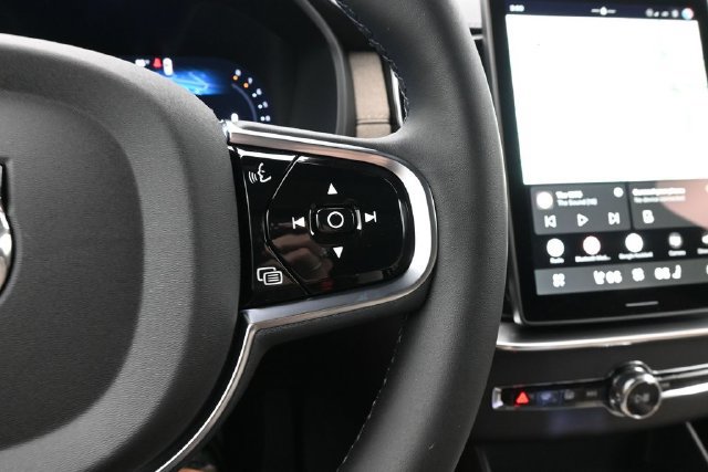 New 2027 Volvo XC90 B5 Plus AWD/4WD image 25