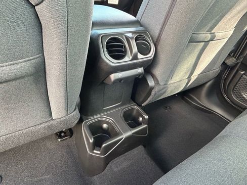 New 2026 Jeep Gladiator Sport AWD/4WD image 34