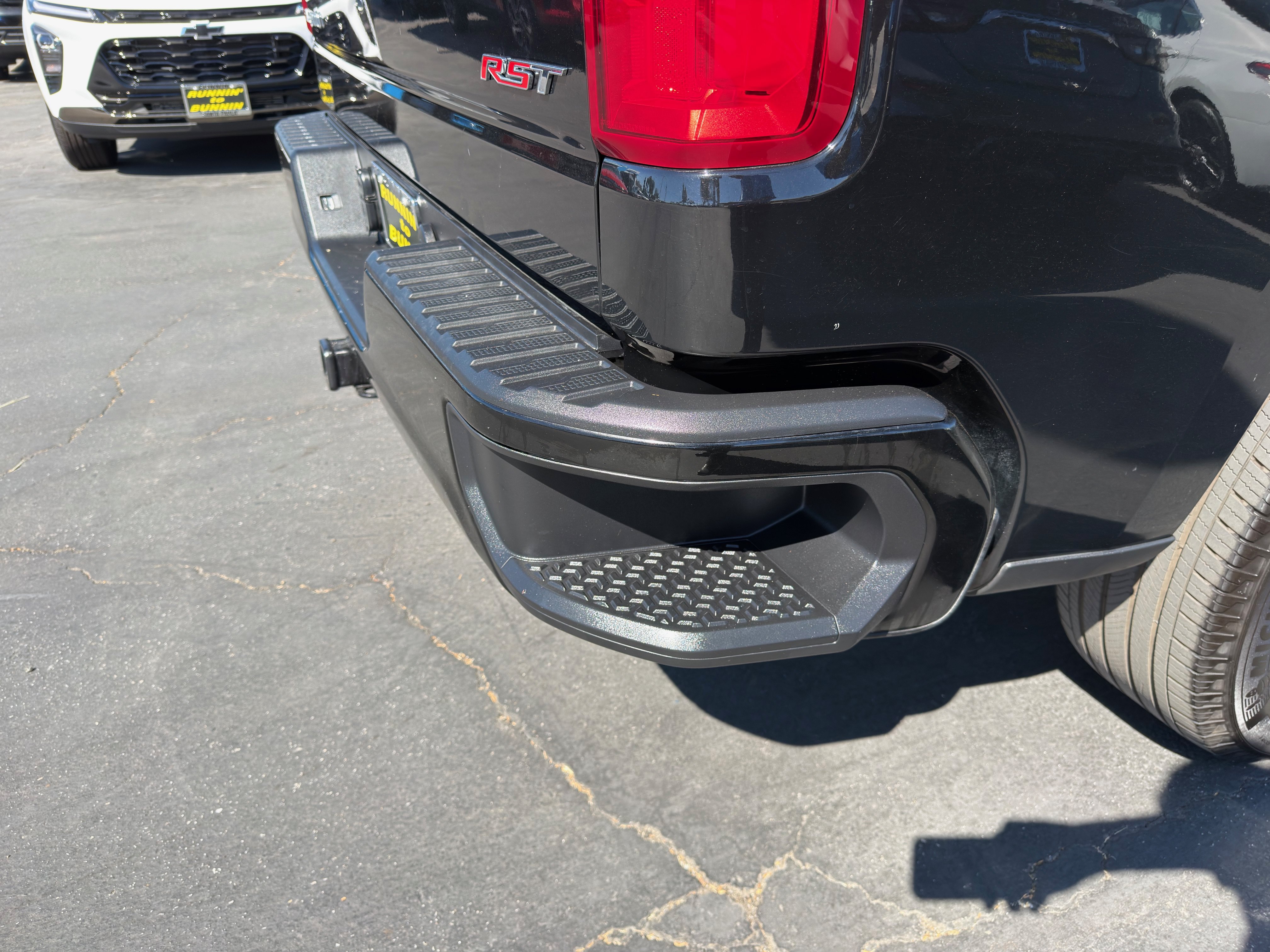 Used 2026 Chevrolet Silverado 1500 RST RWD image 14