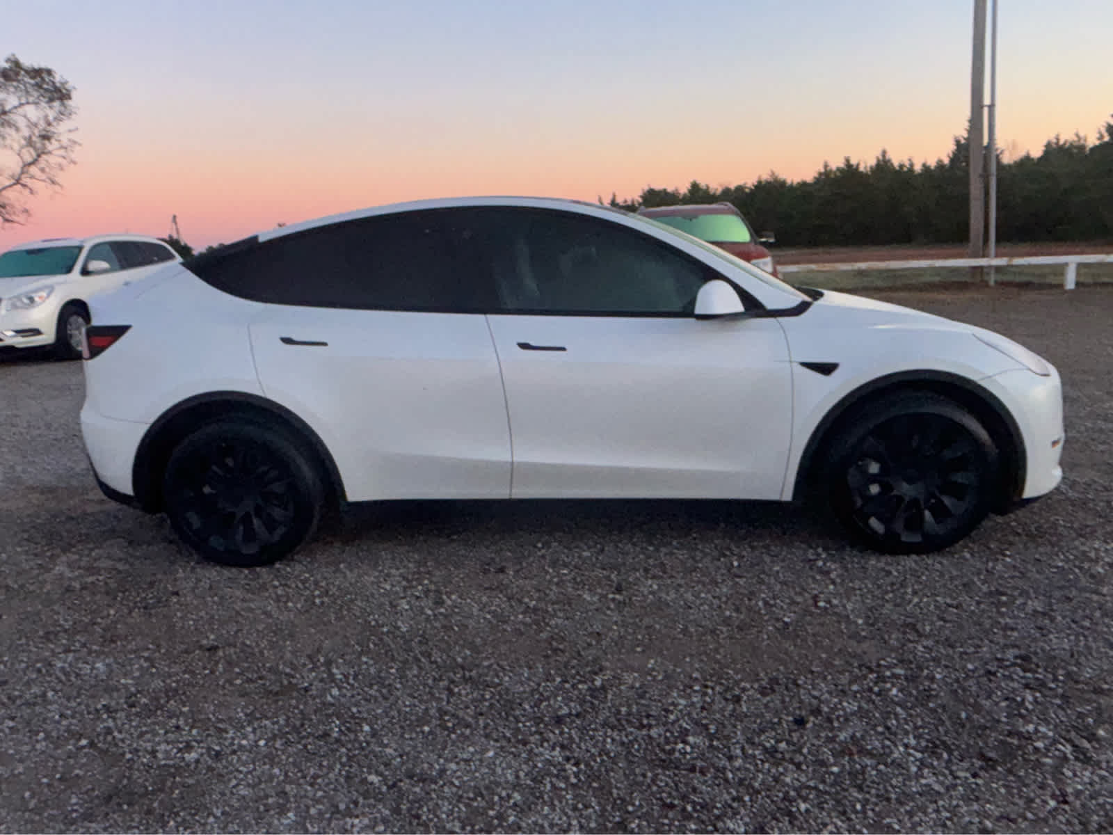 Used 2021 Tesla Model Y Long Range AWD/4WD image 9