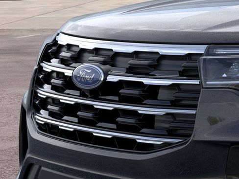 New 2026 Ford Explorer Active w/ Active Comfort Package AWD/4WD image 17