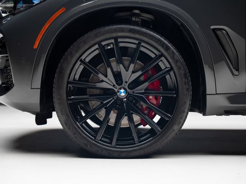 Used 2023 BMW X5 M50i w/ Executive Package AWD/4WD image 19