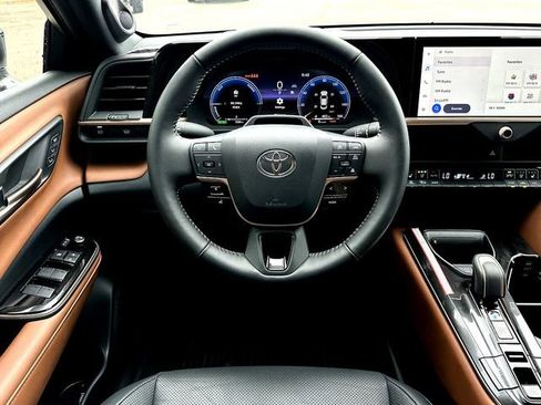 New 2026 Toyota Crown Limited image 19