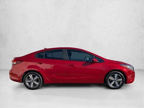 Used 2018 Kia Forte S image 4