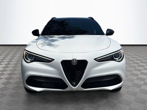 Used 2021 Alfa Romeo Stelvio Sprint w/ Nero Edizione RWD image 2