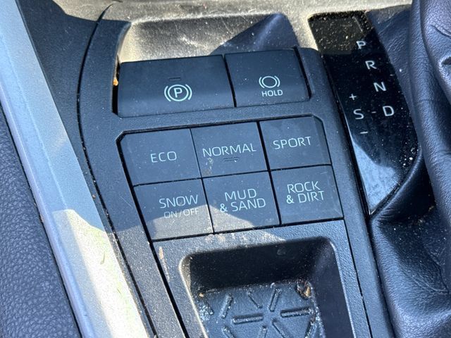 Used 2023 Toyota RAV4 XLE w/ XLE Grade Weather Package AWD/4WD image 35