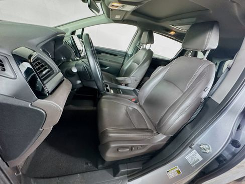Used 2019 Honda Odyssey Elite image 12