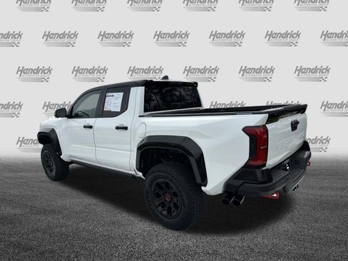 Certified 2025 Toyota Tacoma TRD Pro AWD/4WD image 8