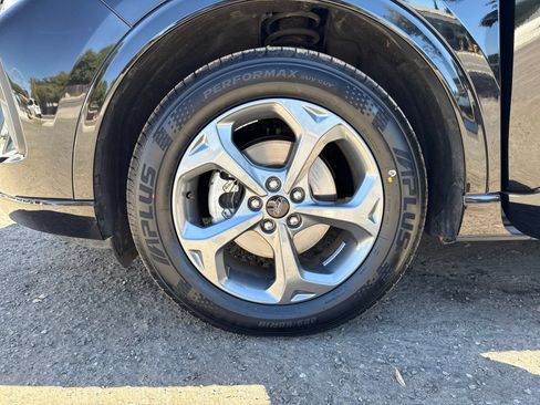 Certified 2023 Ford Escape ST-Line w/ Tech Pack #1 AWD/4WD image 27
