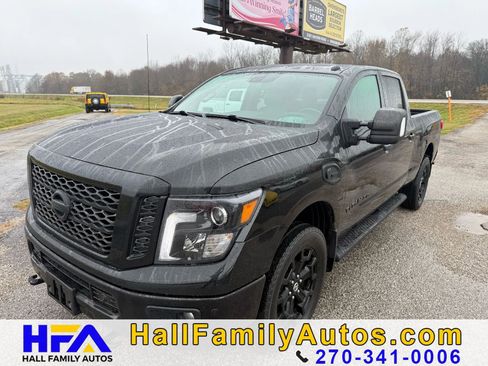 Used 2018 Nissan Titan SL w/ Midnight Edition image 1
