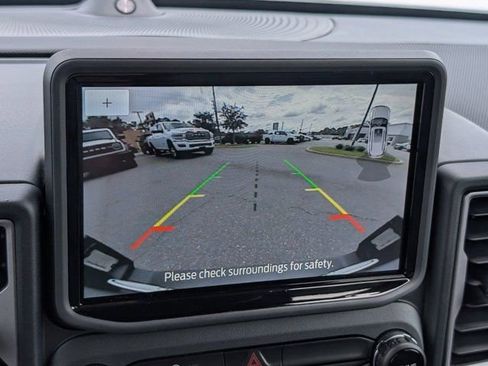 Used 2022 Ford Bronco Sport Outer Banks w/ Tech Package AWD/4WD image 18