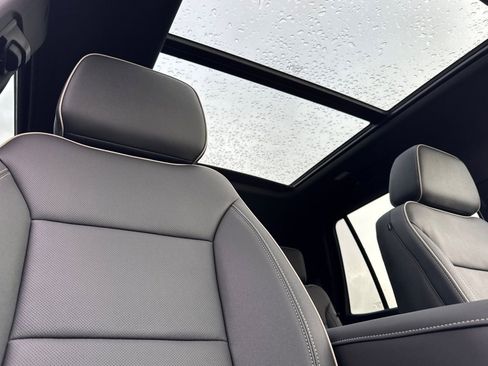 New 2026 Chevrolet Tahoe Premier image 17