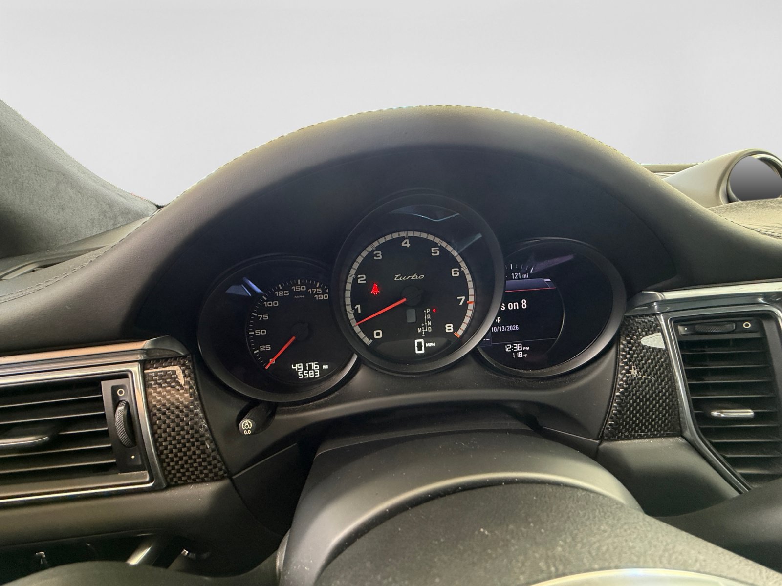 Used 2015 Porsche Macan Turbo AWD/4WD image 14