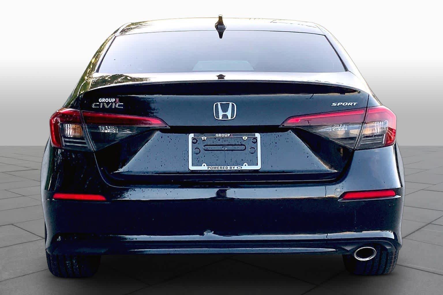 Used 2023 Honda Civic Sport image 5