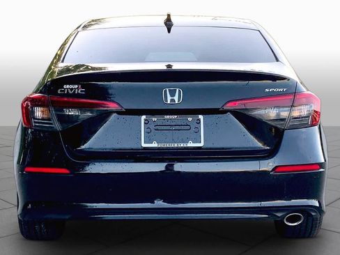 Used 2023 Honda Civic Sport image 5