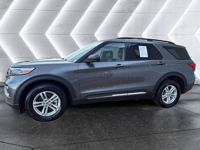Used 2024 Ford Explorer XLT w/ Equipment Group 202A