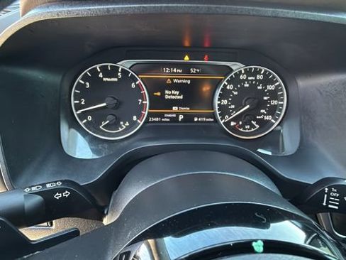 Used 2021 Nissan Rogue S image 21