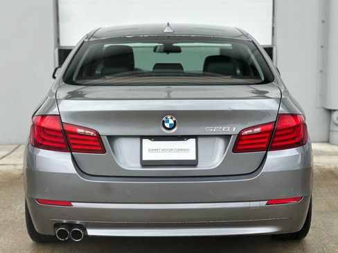 Used 2013 BMW 528i Sedan RWD image 4