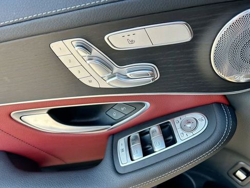 Used 2023 Mercedes-Benz GLC 300 4MATIC Coupe image 17