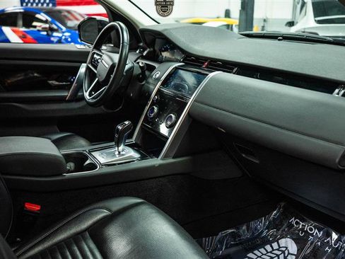 Used 2023 Land Rover Discovery Sport S image 14