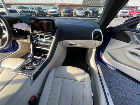 Used 2025 BMW M850i xDrive Convertible image 27