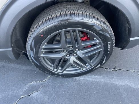 New 2026 Ford Explorer ST-Line w/ ST-Line Street Pack image 19