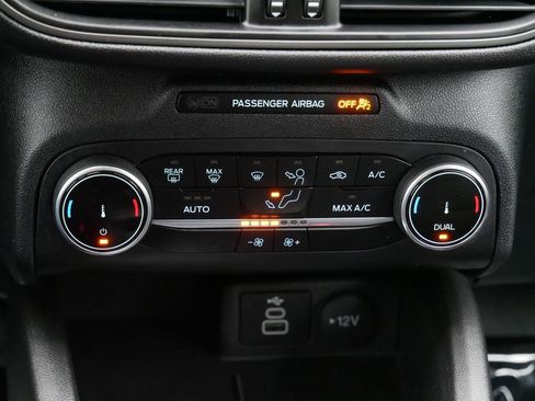 Certified 2025 Ford Escape Active AWD/4WD image 22