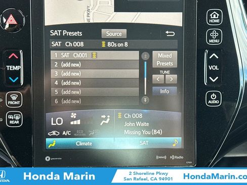 Used 2017 Toyota Prius Prime Premium w/ Carpet Mat Package image 22