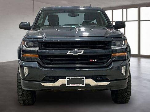 Used 2017 Chevrolet Silverado 1500 LT w/ All Star Edition image 3