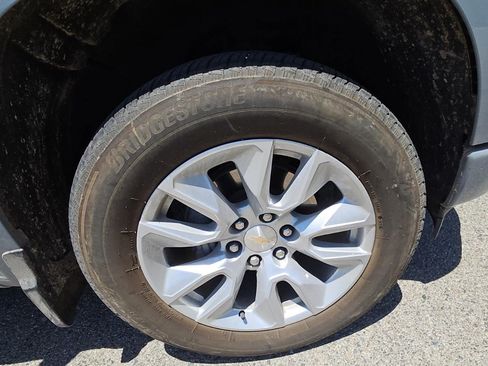 Used 2024 Chevrolet Silverado 1500 Custom RWD image 22