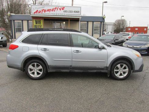 Used 2014 Subaru Outback 2.5i Limited w/ Moonroof Package image 4