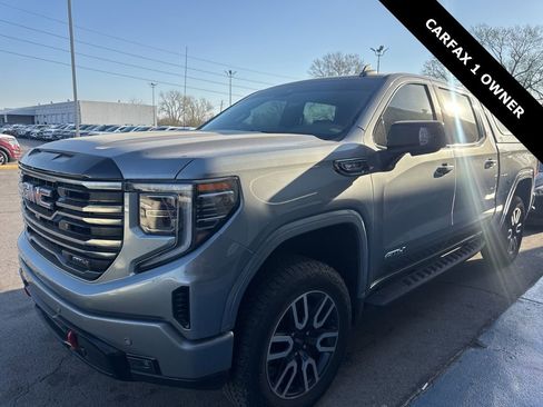 Used 2025 GMC Sierra 1500 AT4 w/ Technology Package image 2
