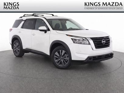 Used 2023 Nissan Pathfinder SV w/ SV Premium Package
