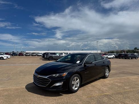 Used 2024 Chevrolet Malibu LS FWD image 8