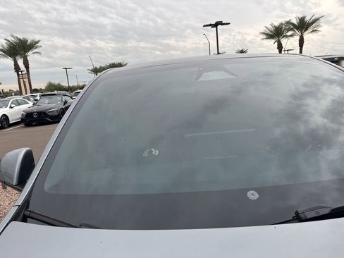 Used 2024 Tesla Model Y Performance image 15