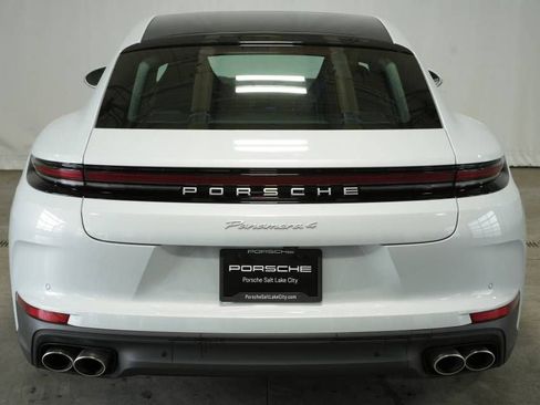 New 2025 Porsche Panamera 4 image 12
