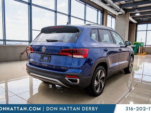 Used 2023 Volkswagen Taos SE AWD/4WD image 31
