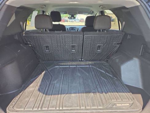 Used 2022 Chevrolet Equinox LT AWD/4WD image 17