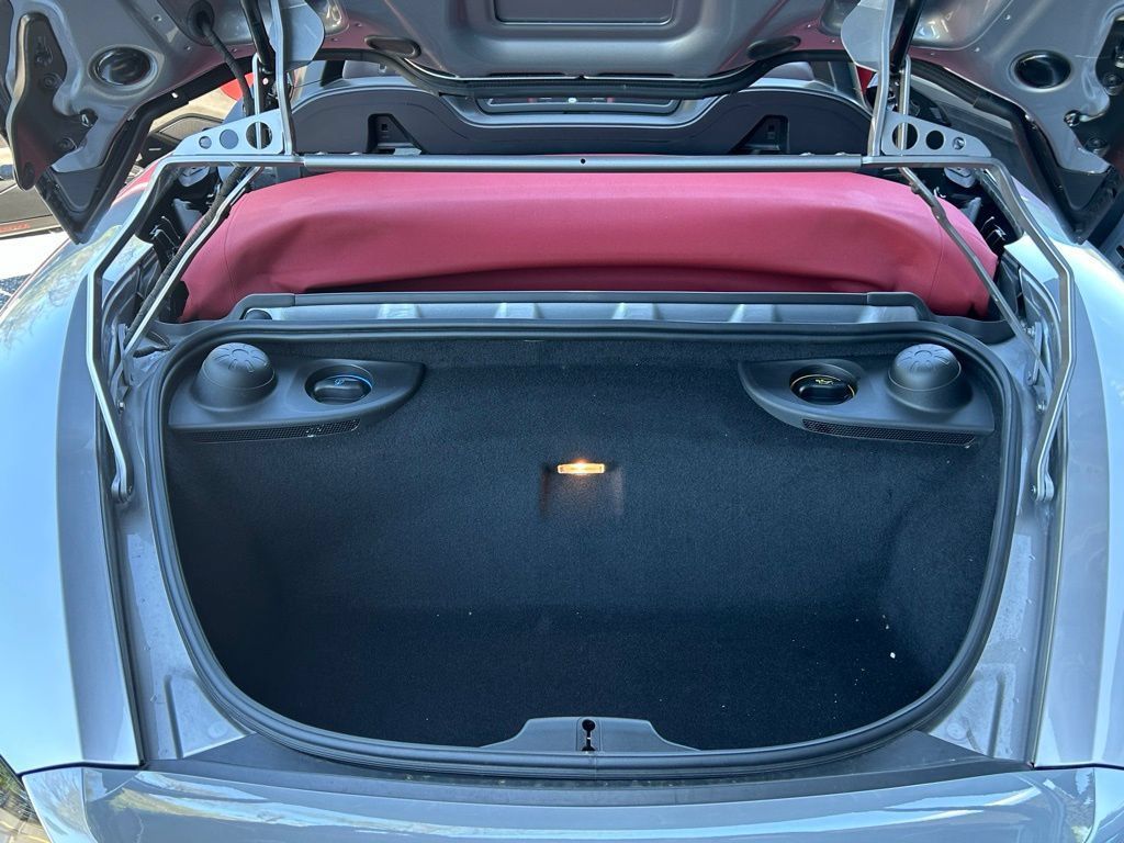 Certified 2021 Porsche 718 Boxster Spyder RWD image 13