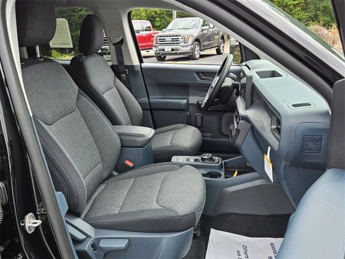 New 2025 Ford Maverick XLT w/ XLT Luxury Package image 13