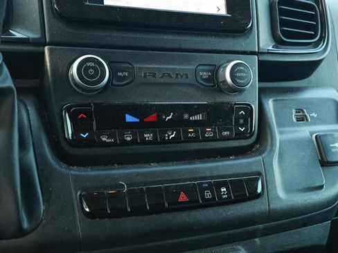 Used 2023 RAM ProMaster 2500 FWD image 18
