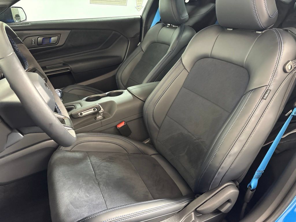 Used 2026 Ford Mustang Dark Horse RWD image 23
